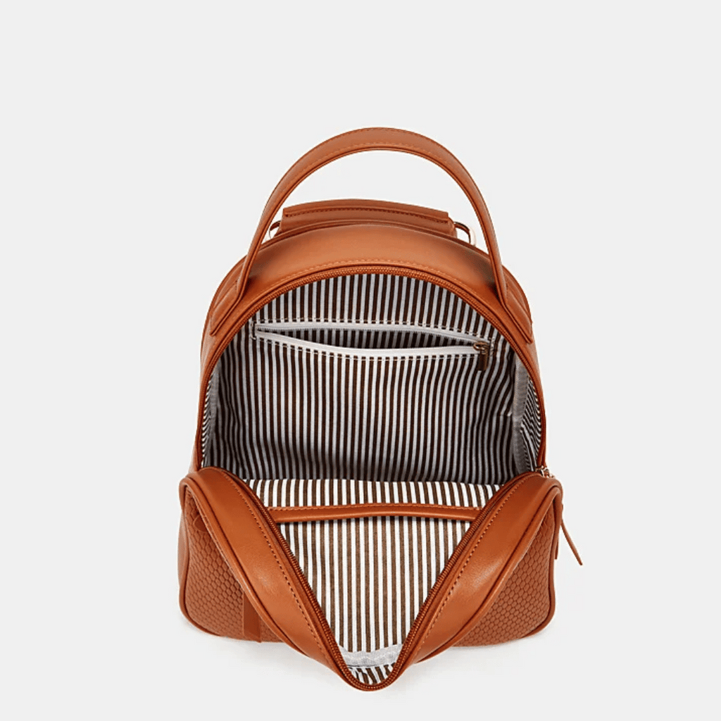 Kit mochila de couro Amanda Salles