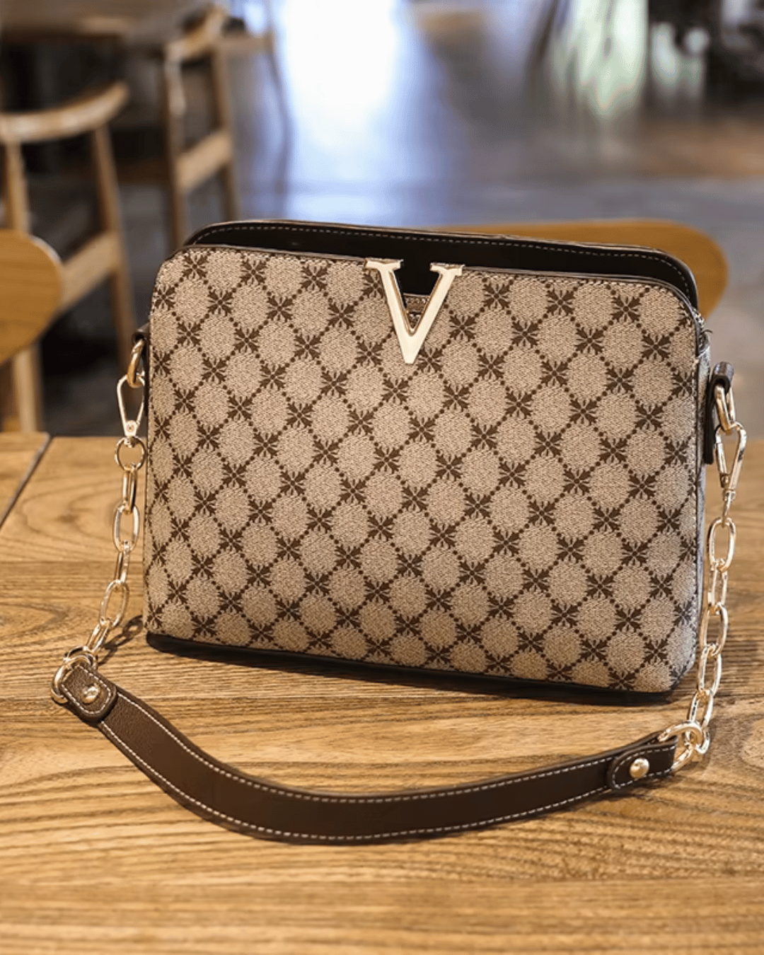 Bolsa Feminina Valenza Monogram