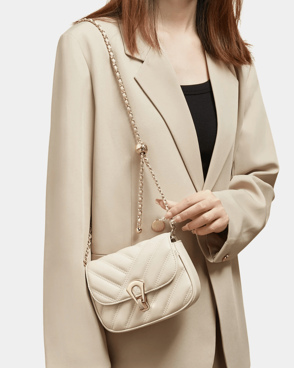 Bolsa de Couro Elegance Belle – Alça Corrente Dourada