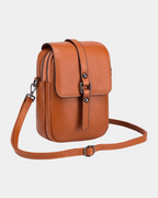 Bolsa Bia compacta transversal em couro