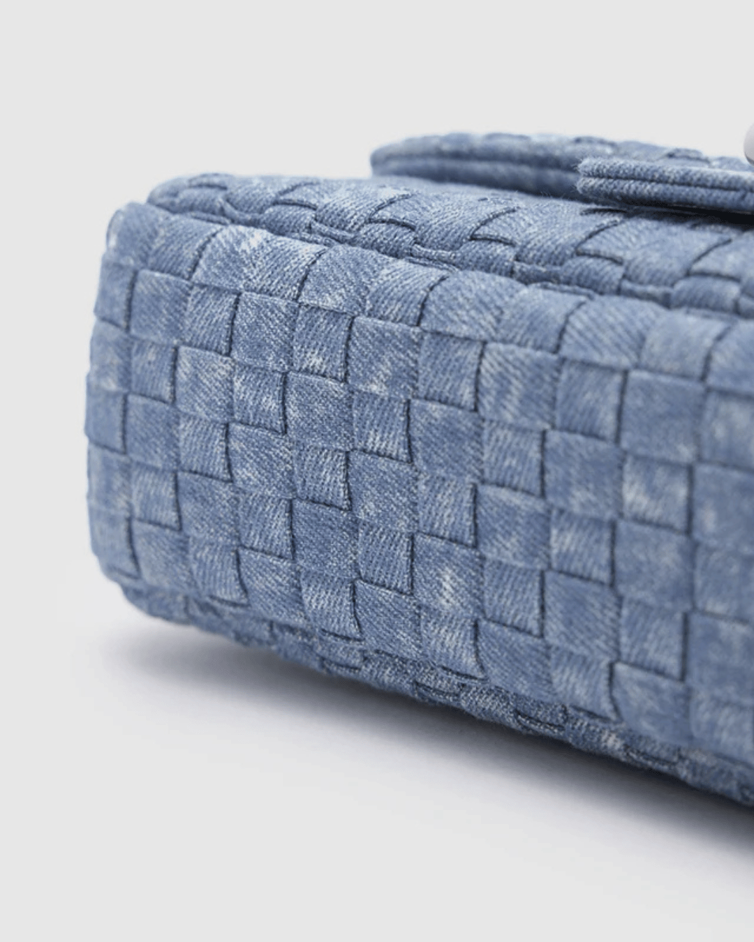 Bolsa Feminina Denim Royale – Corrente Elegance 2026