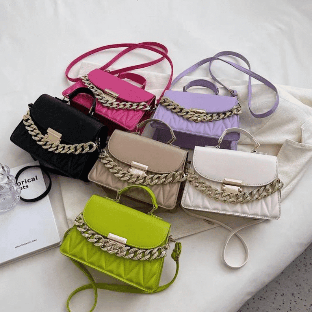 Bolsa Mara com corrente grossa de couro