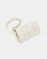 Bolsa Loren em couro acolchoado retangular