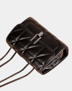 Bolsa Nina em couro acolchoado