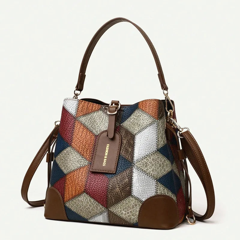Bolsa Iva com estampa geométrica
