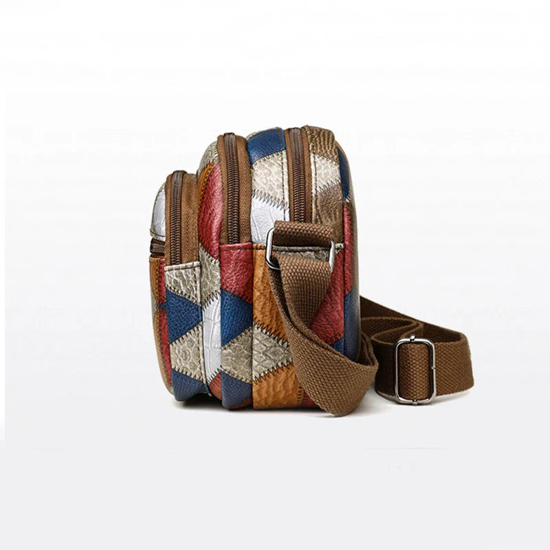 Bolsa com estampa geométrica estilo pochet