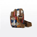 Bolsa com estampa geométrica estilo pochet